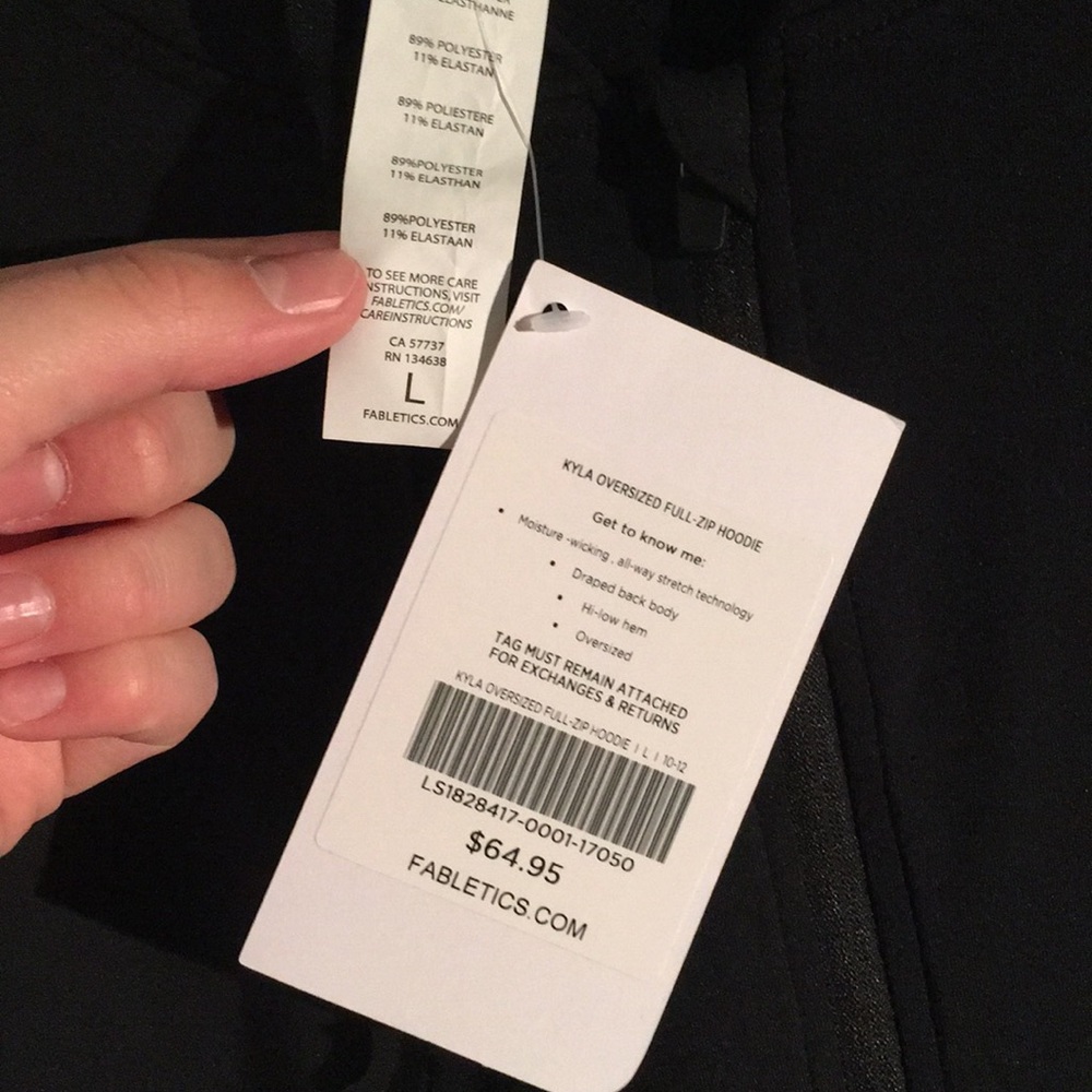 Black oversized fabletics jacket. Full zip.
